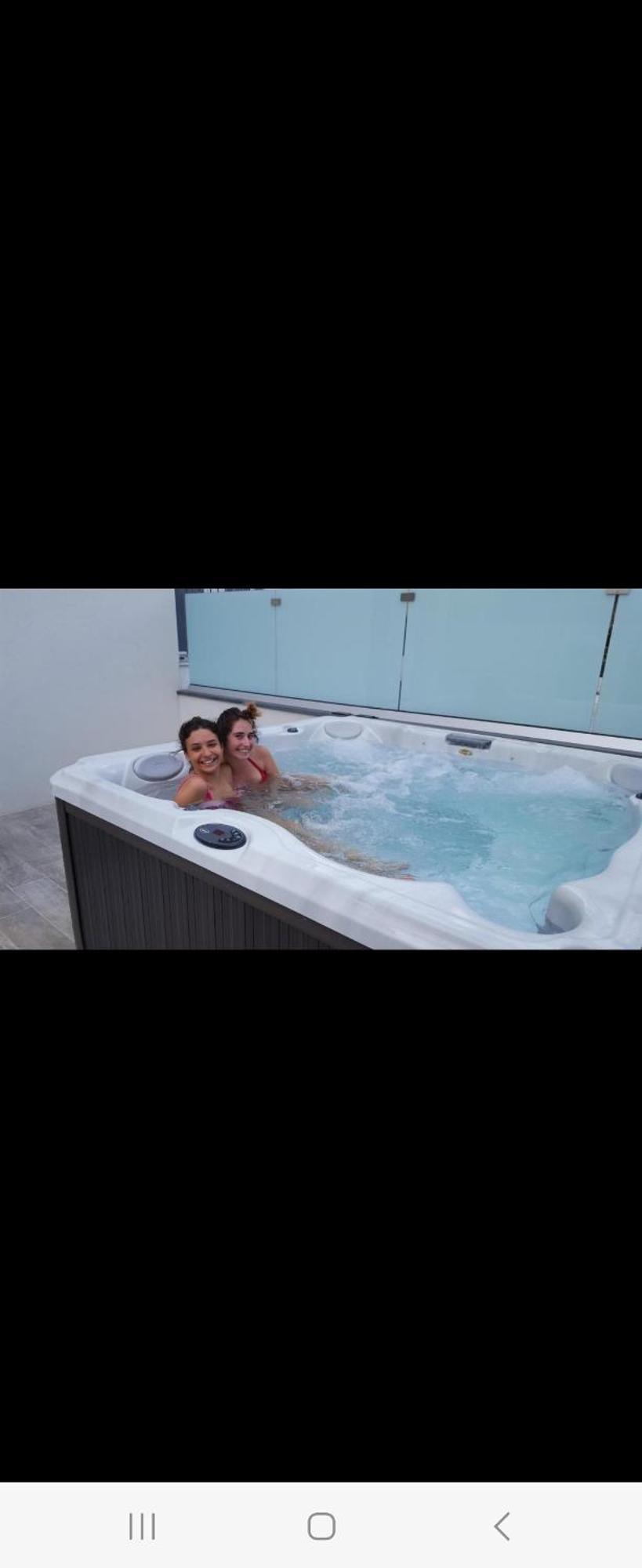 Afrodite Suites Deluxe アグローポリ エクステリア 写真